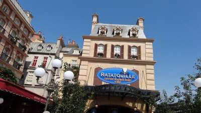 Ratatouille : L’Aventure Totalement Toquée de Rémy - La Place de Rémy aux Walt Disney studios à Disneyland Paris
