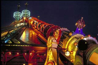 Space Mountain de Nuit