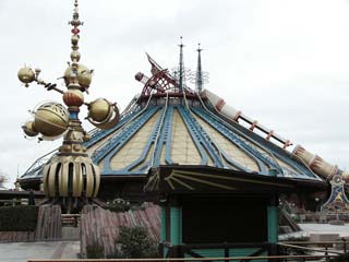 Space Mountain Mission 2 et l'orbitron